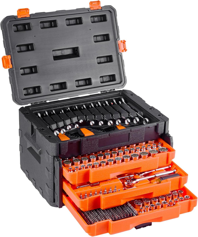 Mechanical tool kits and socket sets, consisting of 450 pieces, available in sizes of 1/4 inch, 3/8 inch and 1/2 inch, deep and standard socket types, conforming to the standards of the American Society of Automotive Engineers, with American metric m G1