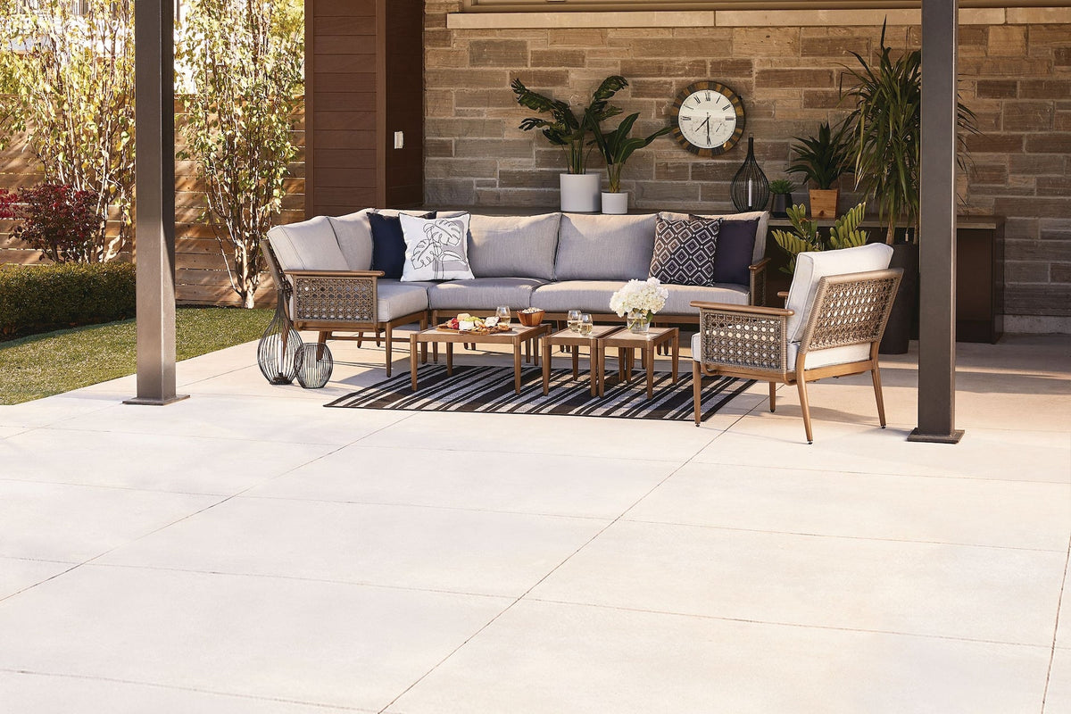 CANVAS Baffin All-Weather Wicker Outdoor/Patio Conversation Set with Custom Fit Cover