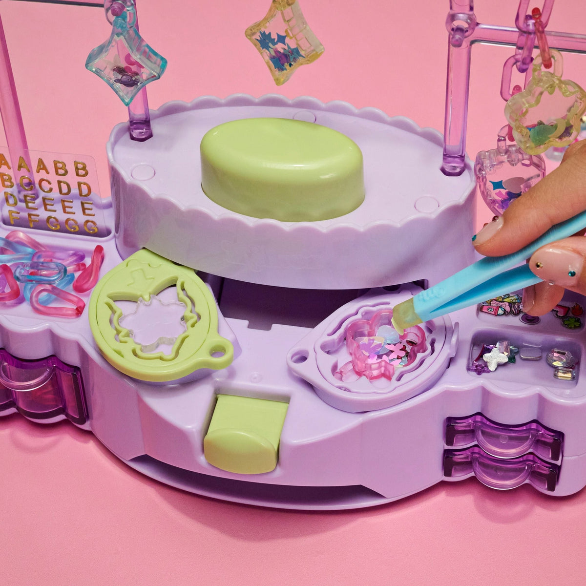 Cool Maker Charm Studio