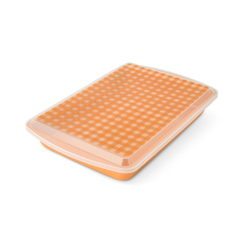 Core Kitchen Gingham Metal Pan with Lid and Cutter Q1