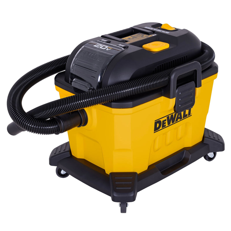 DeWalt AC/DC Poly Dry/Wet Vacuum, Water-Resistant Off/Eco/Max Switch, 34-L Z7