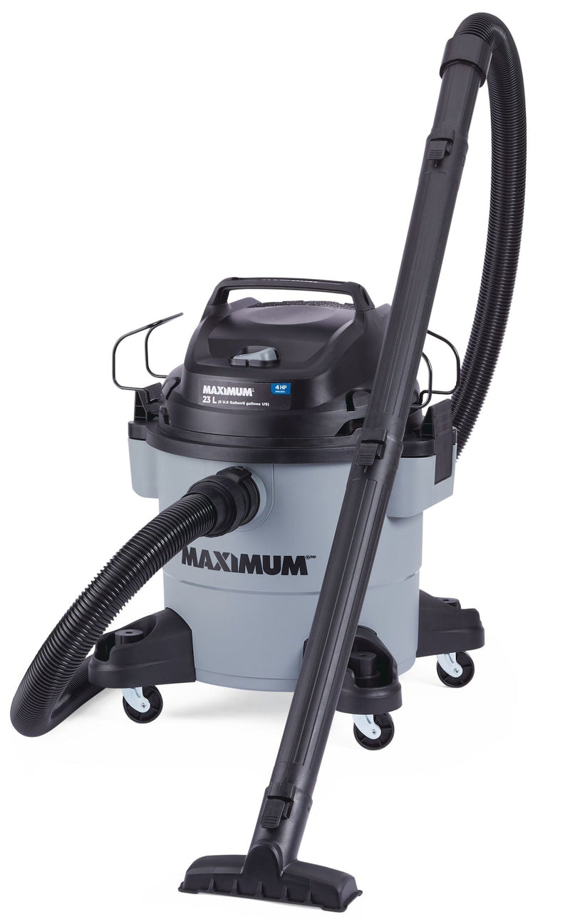 MAXIMUM VJF608PF 4 Peak HP Wet/Dry Shop Vacuum with Hose & Accessories, 22-L Q9