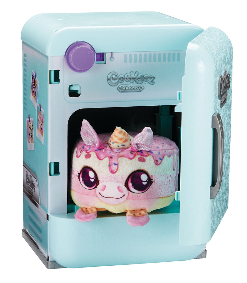 Moose Cookeez Makery Freezy Cakez Interactive Plush Playset, Ages 5+ X9