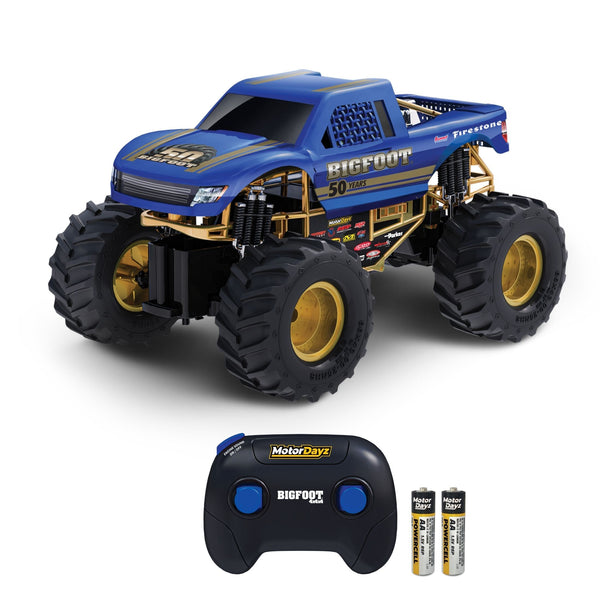 MotorDayz 1:15 R/C USB-Powered Bigfoot 50th Anniversary Monster Truck with Lights and Sounds C8
