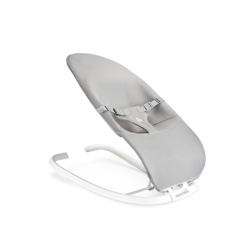 Munchkin Spring 2-in-1 Baby Bouncer & Rocker Q8