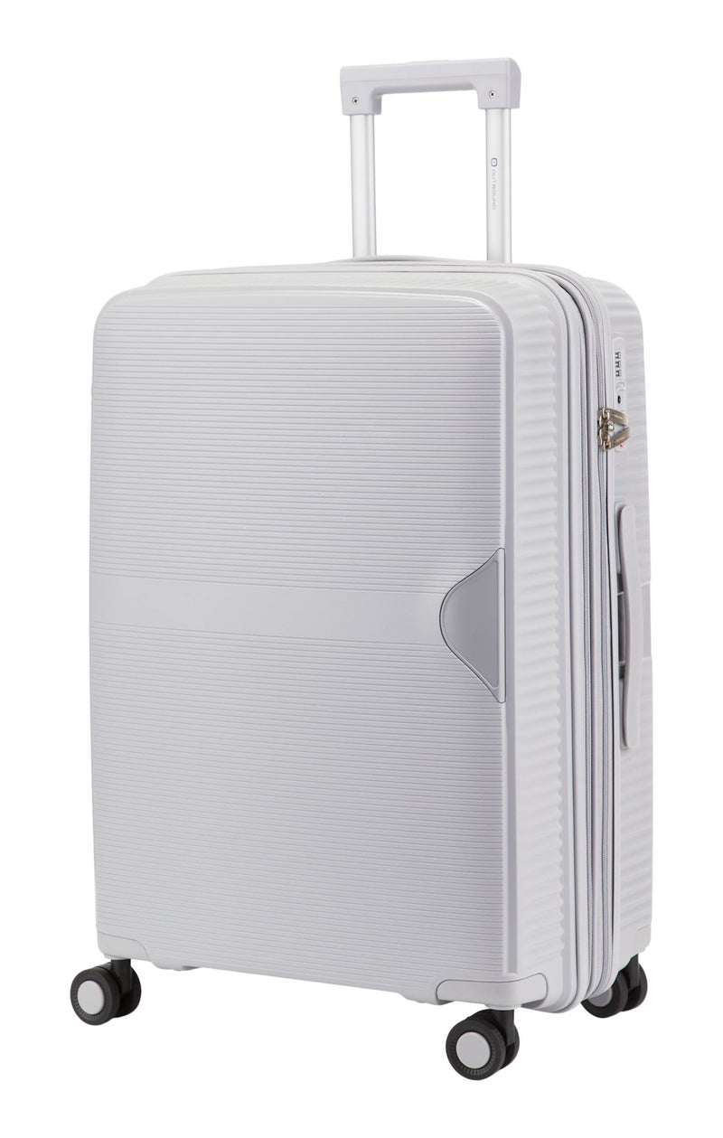 Outbound Hardside Medium Luggage Bag, Silver Q9