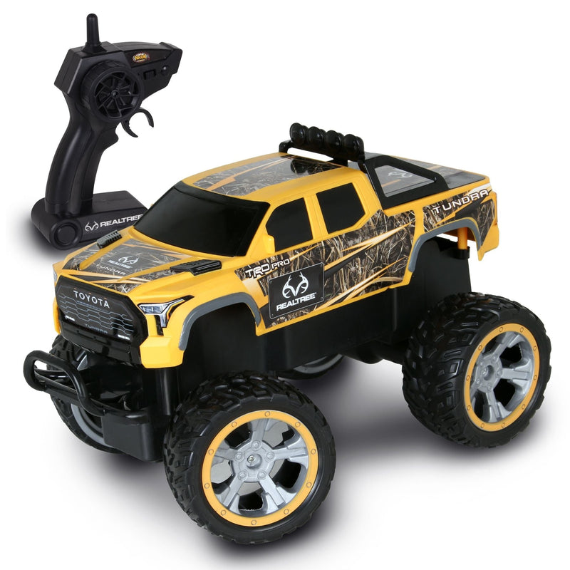 Realtree Toyota Yellow Tundra RC Car, 100-ft Range L2