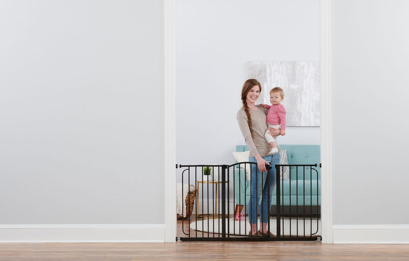Regalo Home Accents Super Wide Safety Gate M7