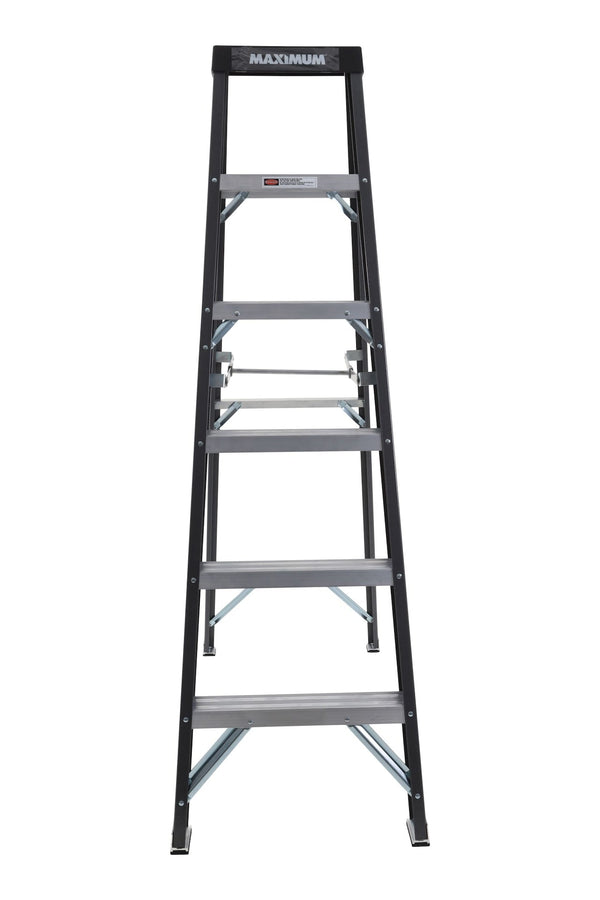 MAXIMUM Grade 1 Fiberglass Heavy-Duty Industrial Step Ladder, 250-lb, 6-ft F0