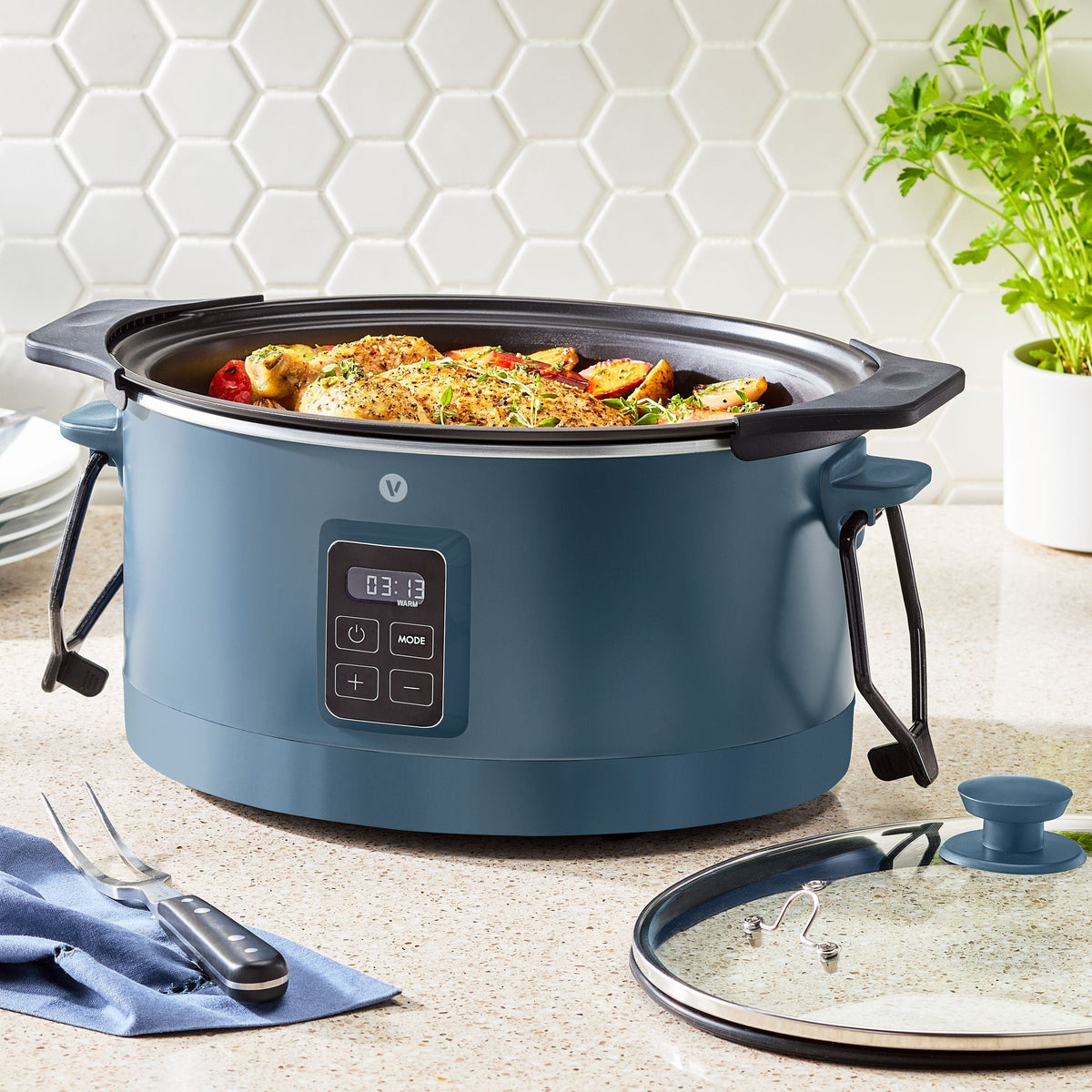 Vida Slow Cooker with Digital Control Panel, Bluefin, 6-qt